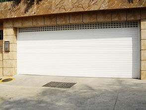 北京西城區(qū)維修電動(dòng)卷簾門(mén)維修卷簾門(mén)電機(jī)